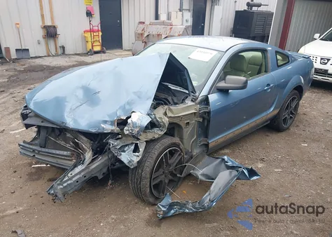 2007 Ford Mustang V6 Deluxe/V6 Premium z USA, uszkodzony, nr VIN 1ZVFT80N775232259